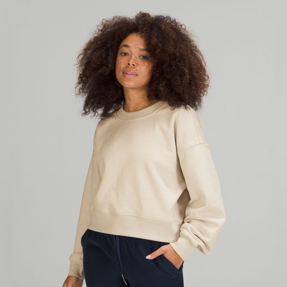 EUC Softstreme Perfectly Oversized Cropped Crew